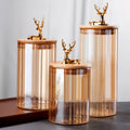 Elowen Stag Amber Finish Glasbeholdere Sæt Af Tre Med Guld Låg