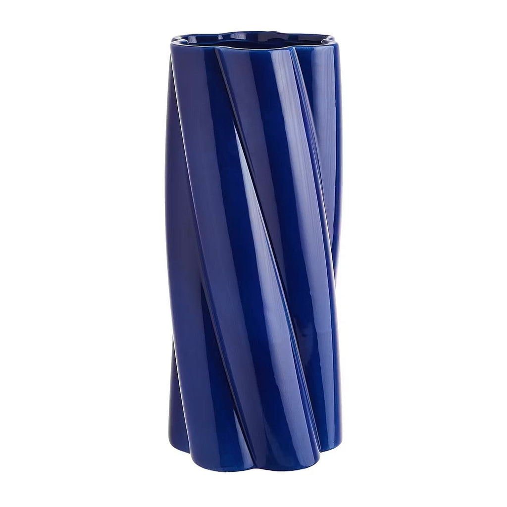 TWIST Vase – Skulpturel Keramikvase med moderne Spiraldesign
