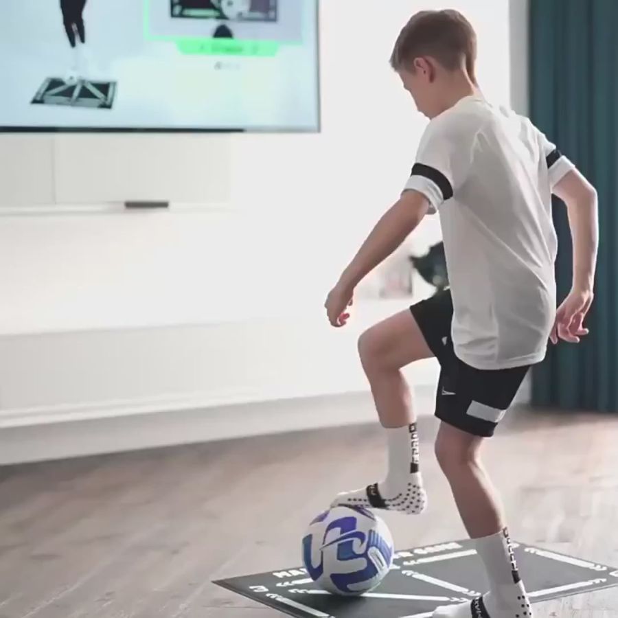 Fodbold Pro Træningsmåtte Med Video Træningsprogram | Petprovac
