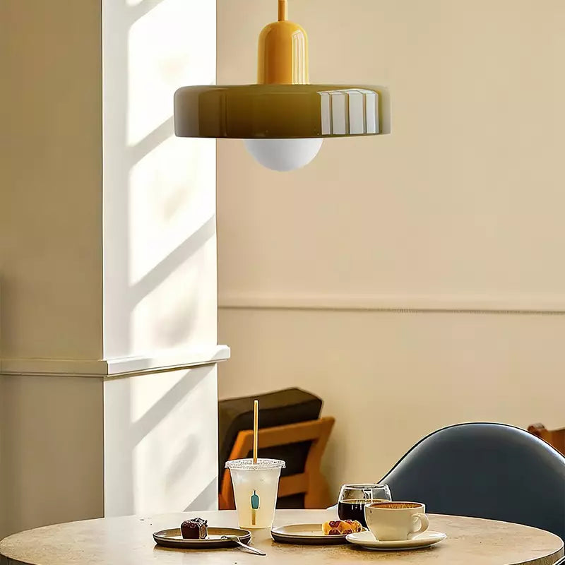 Bauhaus Aurelo Farvet Glas Pendellampe Til Spisestuer