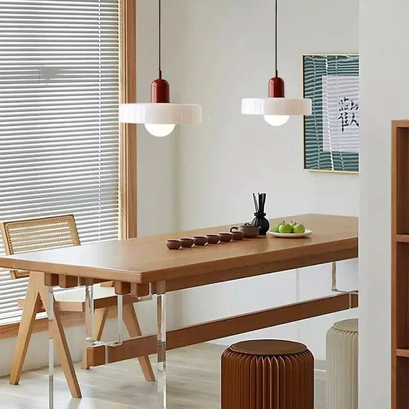 Bauhaus Pendellampe i Farget Glas med Justerbart Ophæng