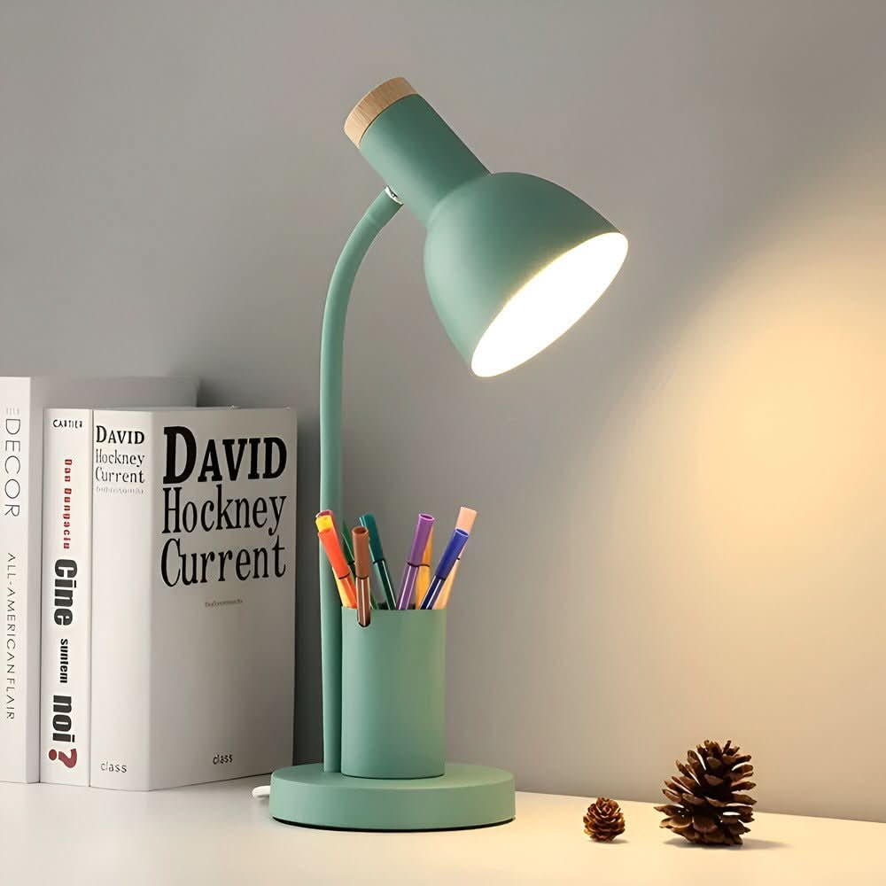 Strahlwächter – LED skrivebordslampe med penneholder til orden & stil