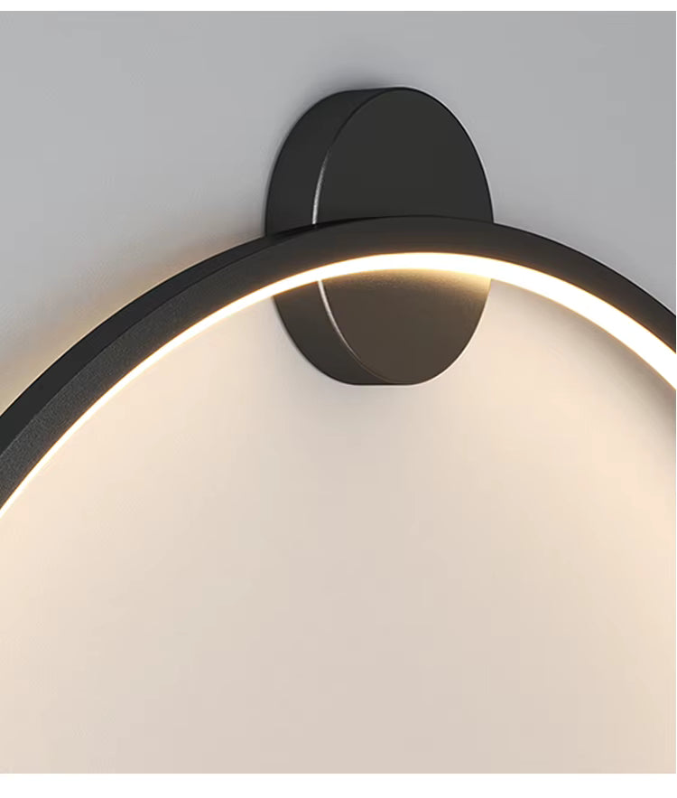 NovaHalo LumaNova Cirkulær Væglampe til Moderne Minimalistiske Interiører