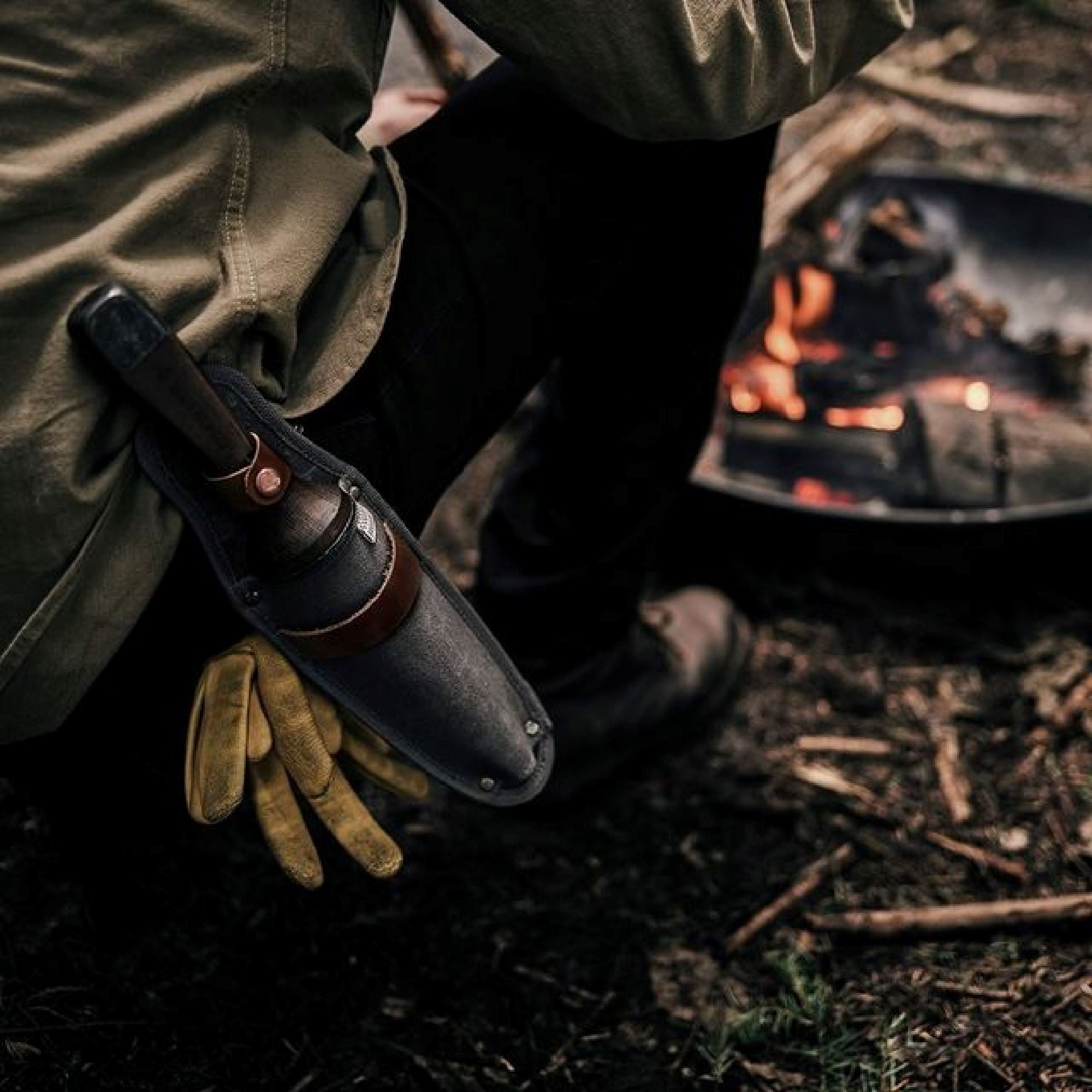TrailForge Pro Grip Udendørs Overlevelseskniv Med Ergonomisk Håndtag Og Holdbar Klinge | Petprovac