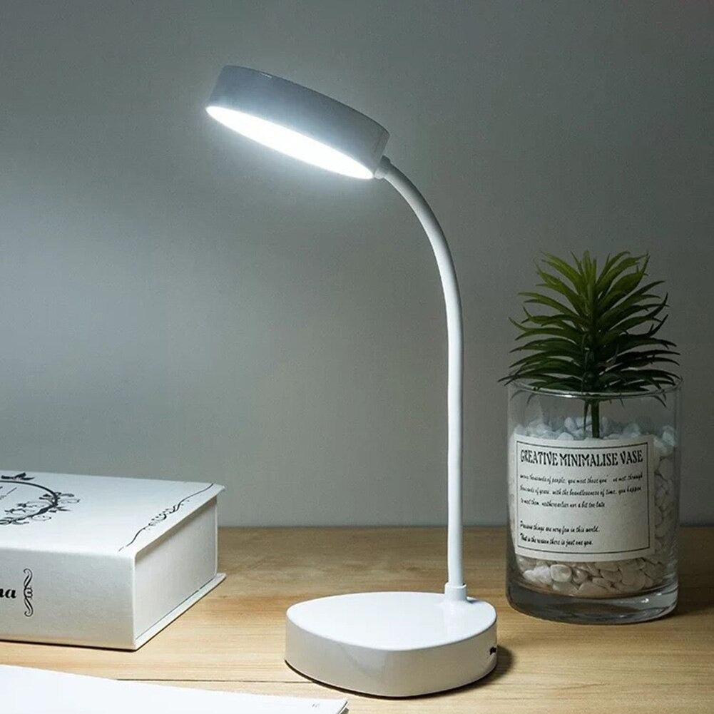 Moderne Justerbar LED Skrivebordslampe – Dæmpbart Lys med Fleksibel Hals og USB-forbindelse