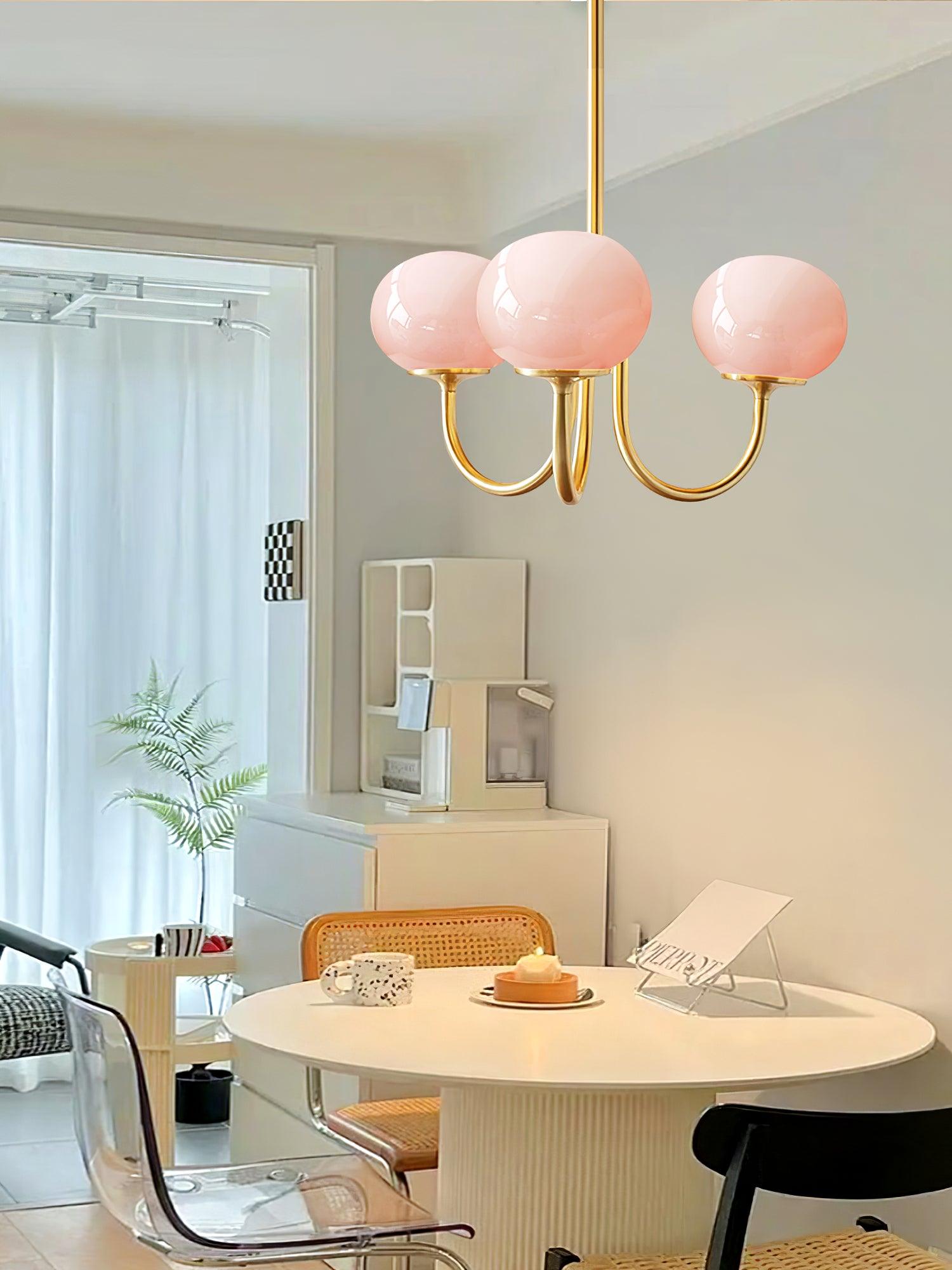 Alora Marshmallow Glam Chandelier Med Lys Rosa Glas