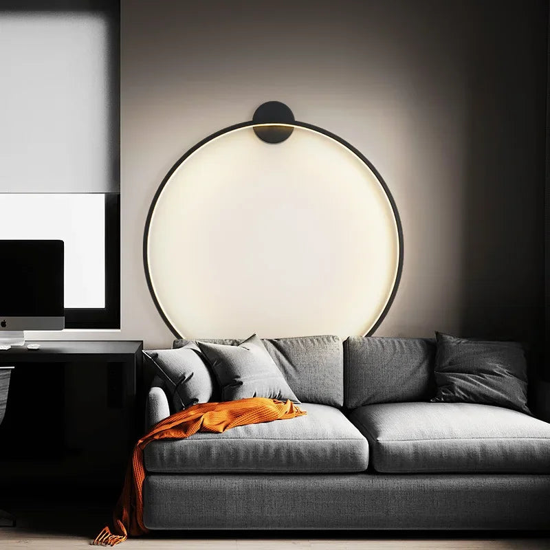 NovaLine Cirkulær Væglampe med Minimalistisk Ringdesign