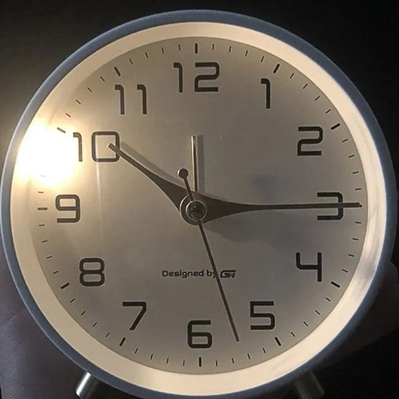 NyraVale Bordur med Stille Skandinavisk Design