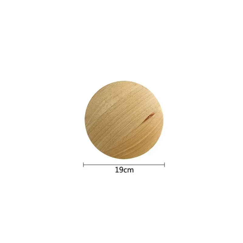 Skandinavisk Træ Væglampe med Varmt Lys og Minimalistisk Design