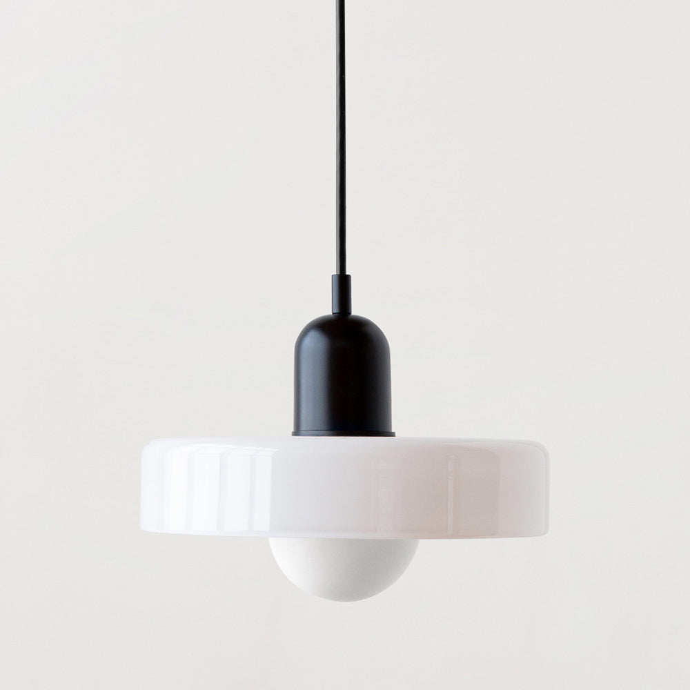 Bauhaus Aurelo Farvet Glas Pendellampe Til Spisestuer