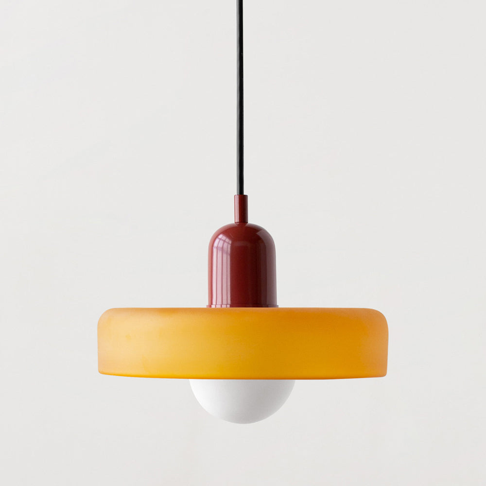 ColorLoop Pendant – Kunstnerisk Bauhaus Hængelampe med Varmt Lys