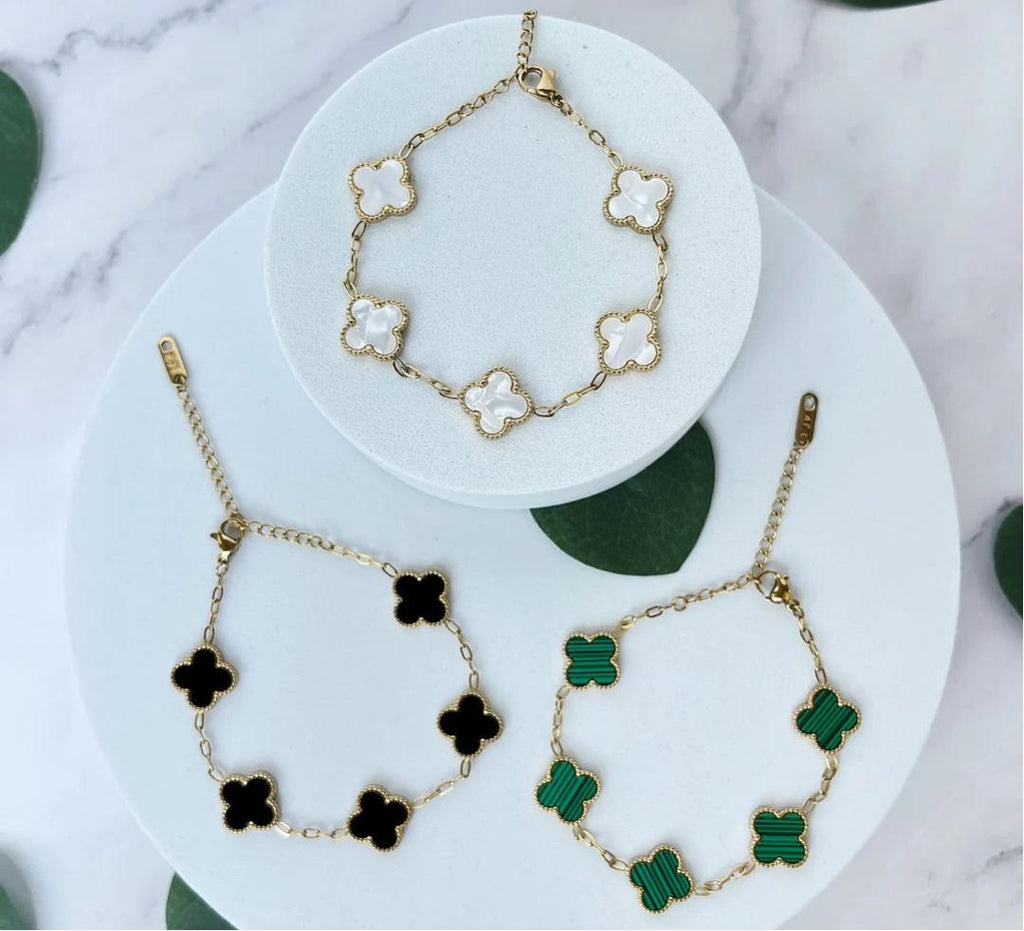 Clover Luck Armbånd | Elegant og Hypoallergenisk | Justerbart