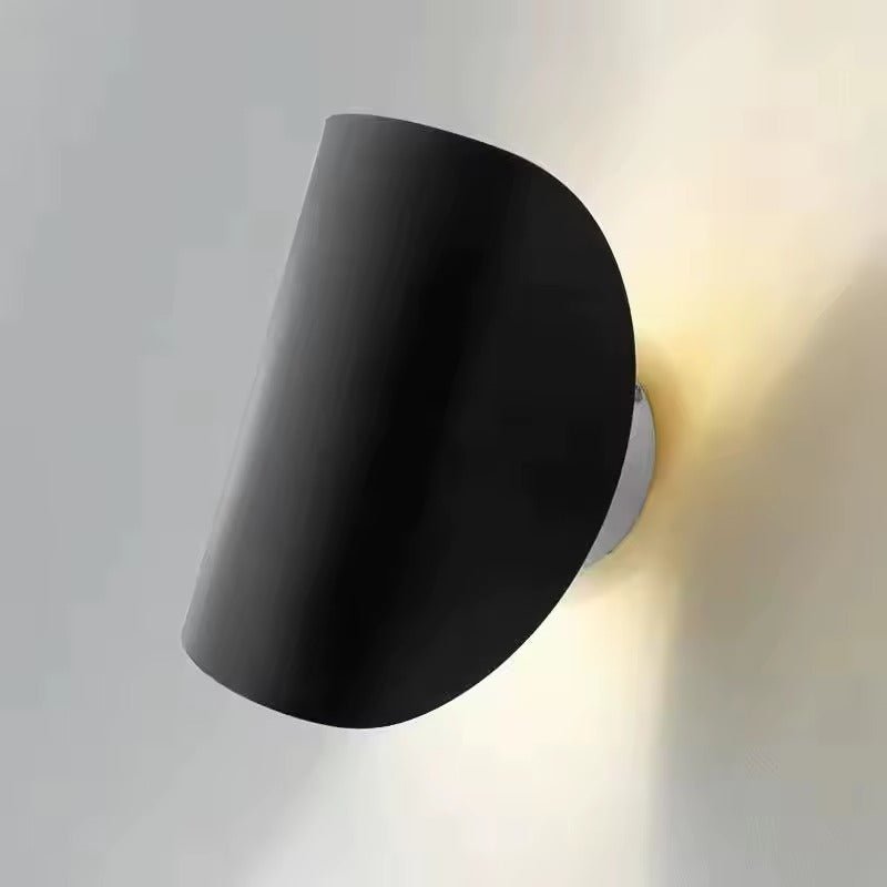 SolaraGlow Diffuseret Varm Væglampe Til Stuer Og Arbejdsområder