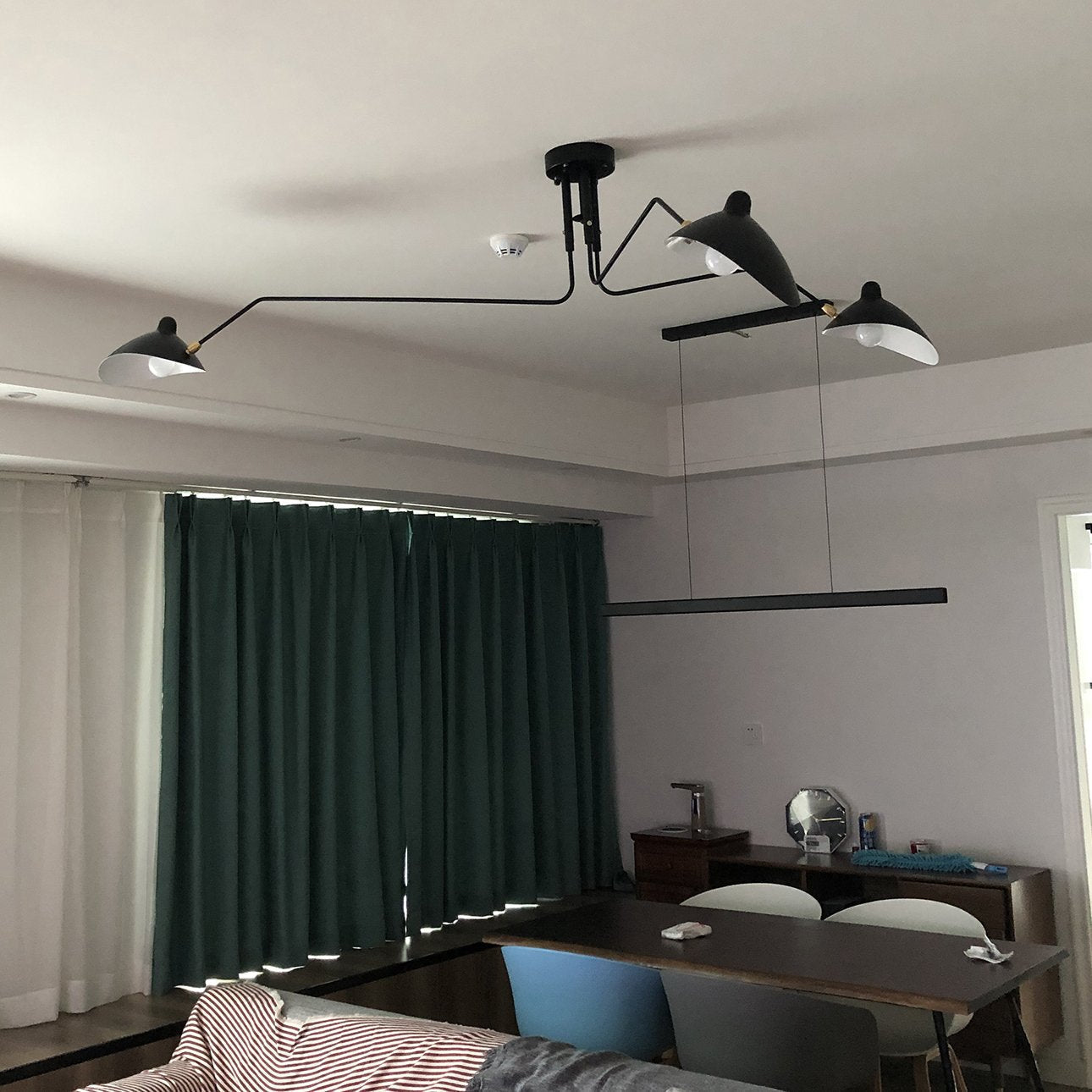 Serge Mouille Justerbar Loftlampe - Multi-Arm Design