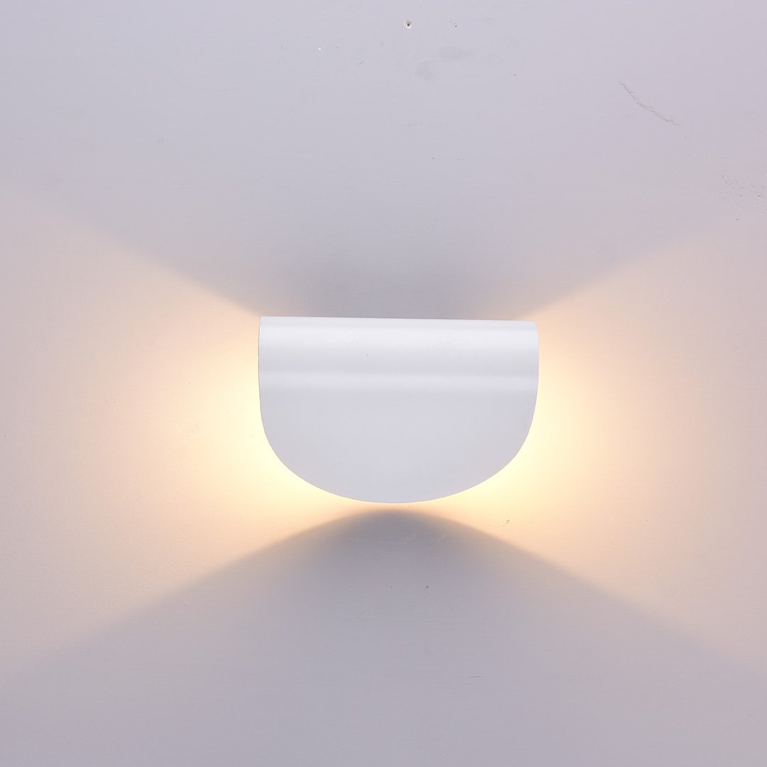 SolaraGlow Diffuseret Varm Væglampe Til Stuer Og Arbejdsområder