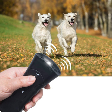 Ultrasonisk Hundetræner – Sikkert Værktøj Mod Overdreven Gøen