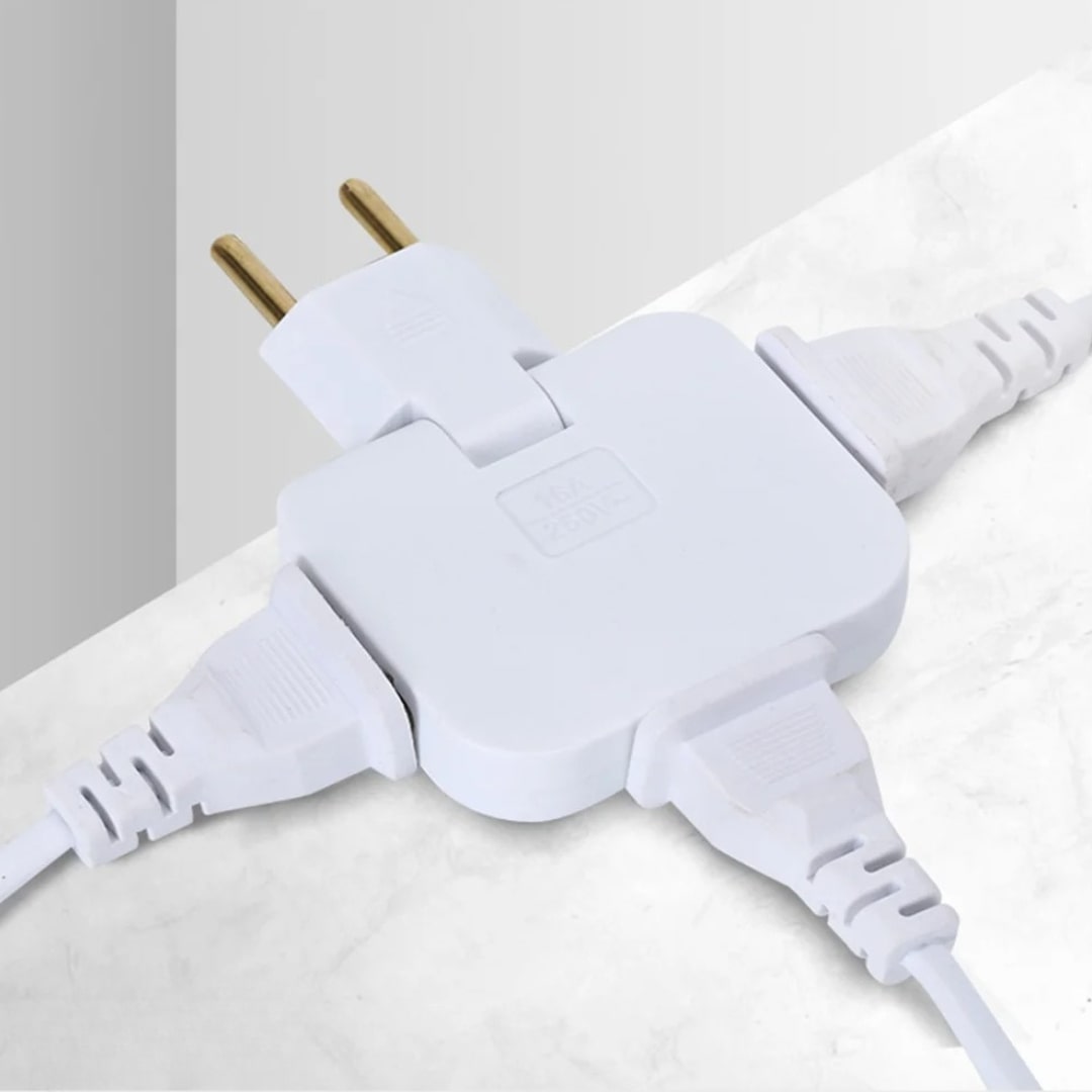 Flachstecker | Tre-dobbelt Flad Stikkontakt | FlexiPlug