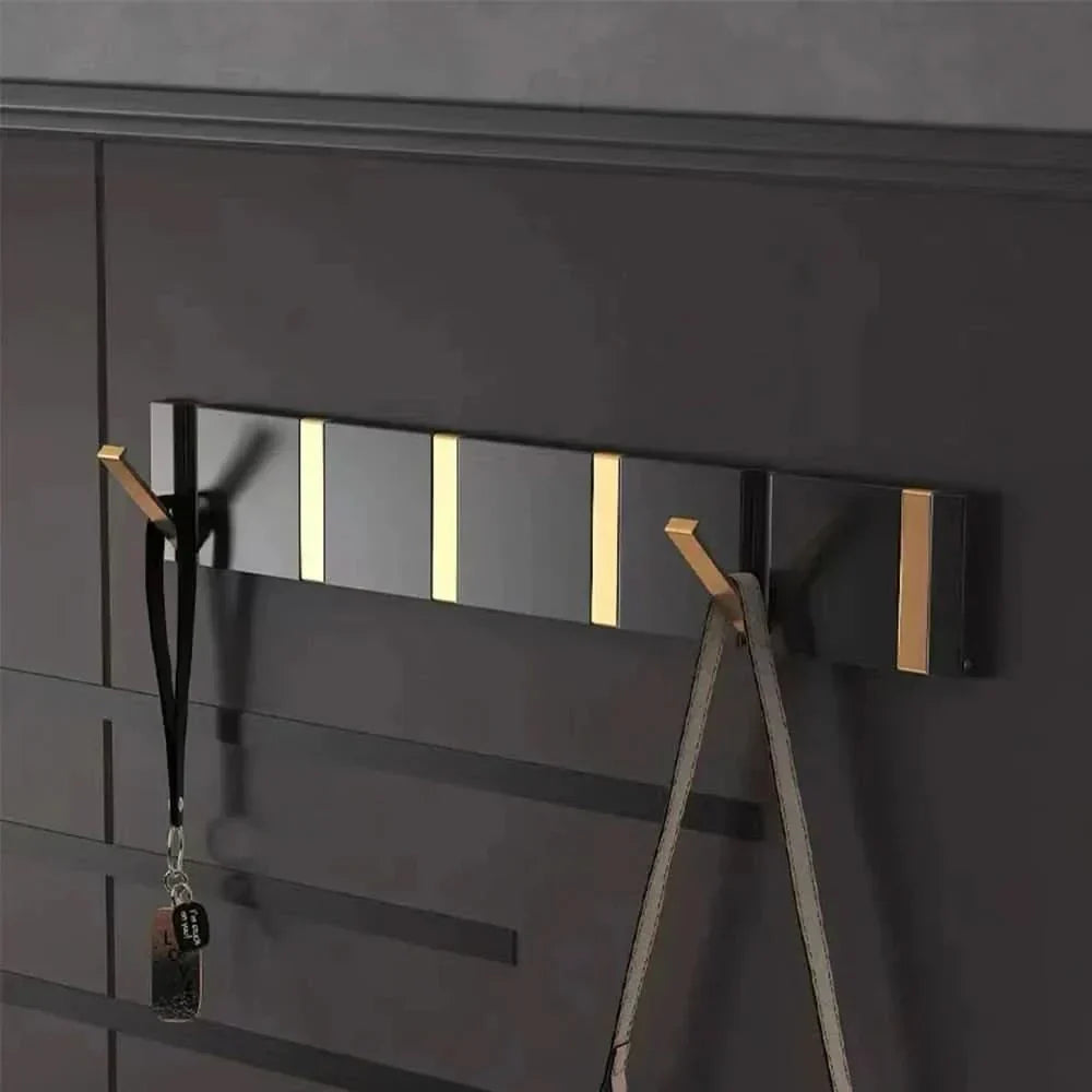 Foldbar Metal Vægkrog med Flere Kroge – Pladsbesparende og Moderne