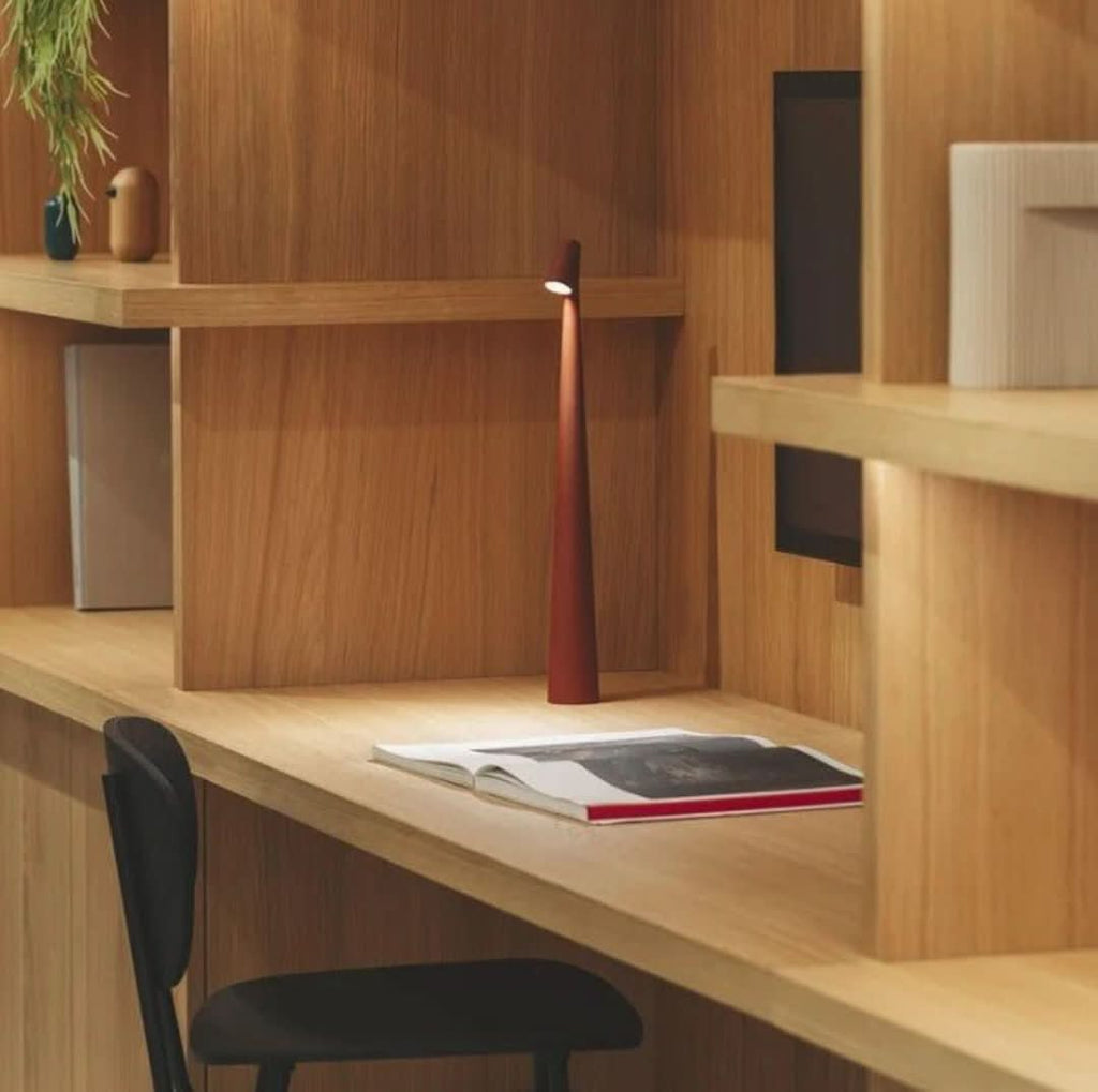 Skandinavisk Dråbefri Bordlampe | Berøringskontrol & USB-Opladning