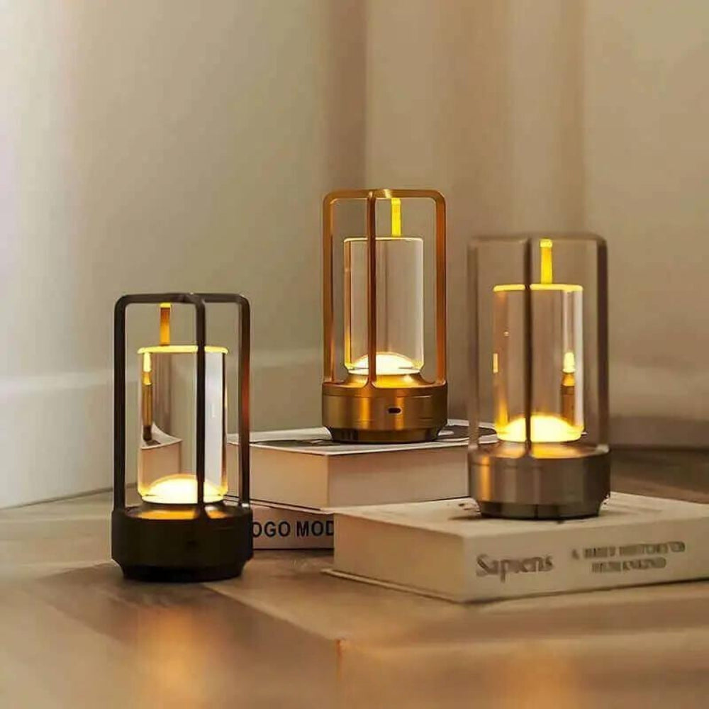 Bordlampe med batteri | Moderne LED Bordlampe | Lanterne Lampe | NordicLicht
